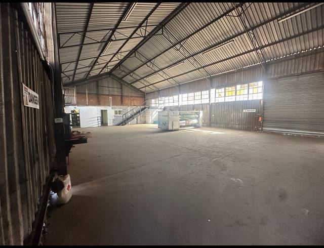 4,773M² WAREHOUSE FOR SALE IN CHLOORKOP